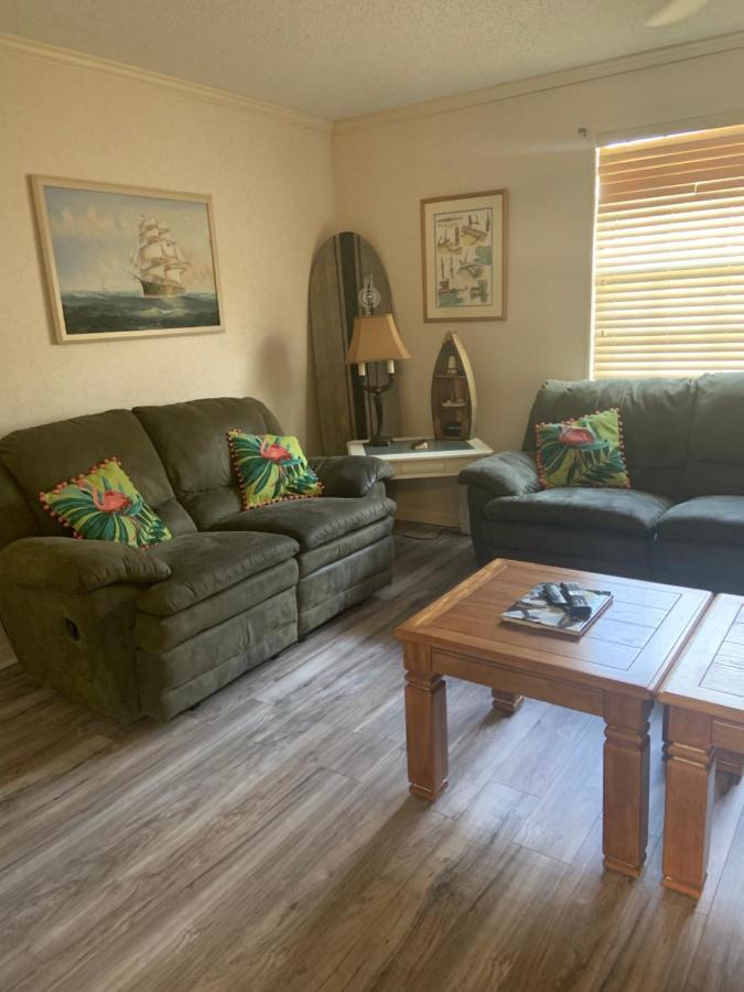 Cozy Comfortable & Convenient 펜사콜라 외부 사진